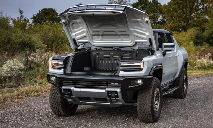 Những thứ khiến xe điện nặng hơn ôtô động cơ đốt trong